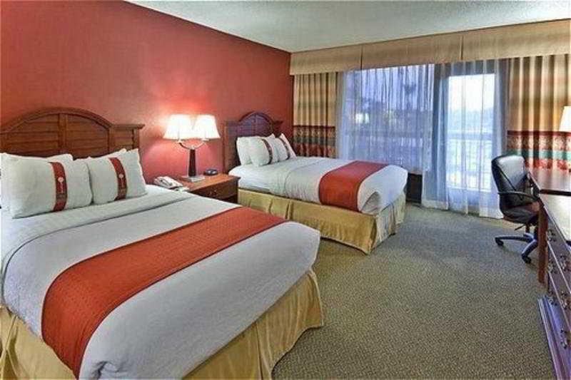 Holiday Inn Phoenix-Mesa Chandler By Ihg Extérieur photo